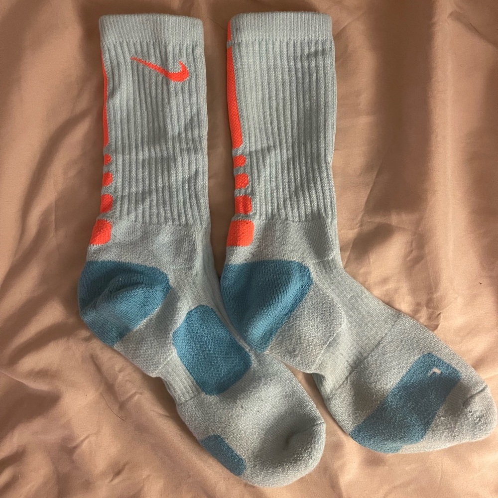 Nike Compression Socks - Picture 2 of 4